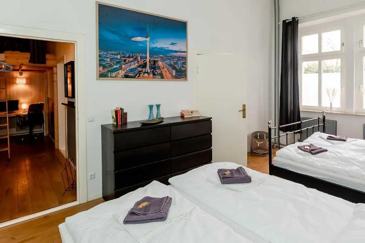 Loft Apartment For 6 People Berlino