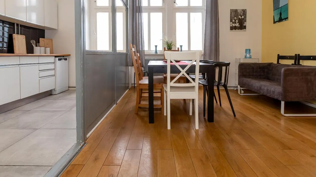 Loft Apartment For 6 People Berlino